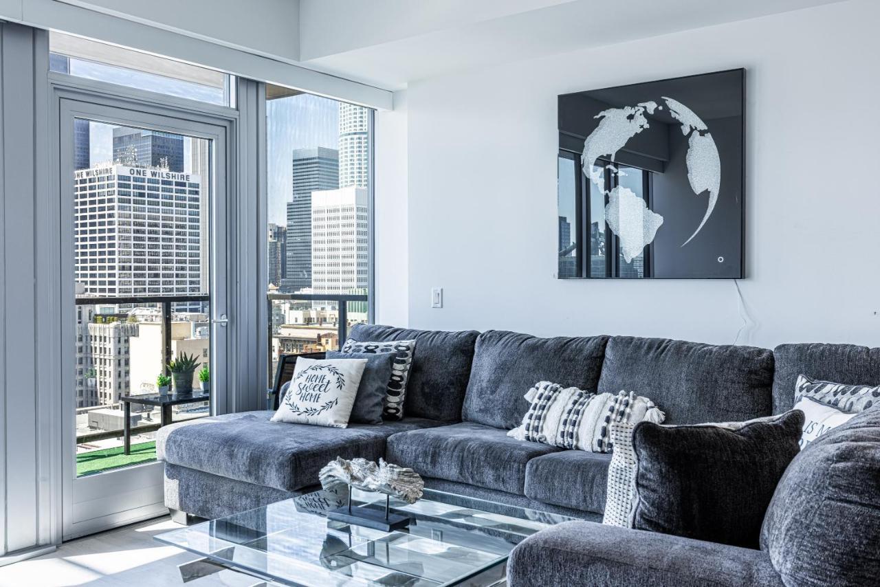 Top Floor 3 Bed 3 Bath Penthouse Living In Luxury Лос-Анджелес Экстерьер фото