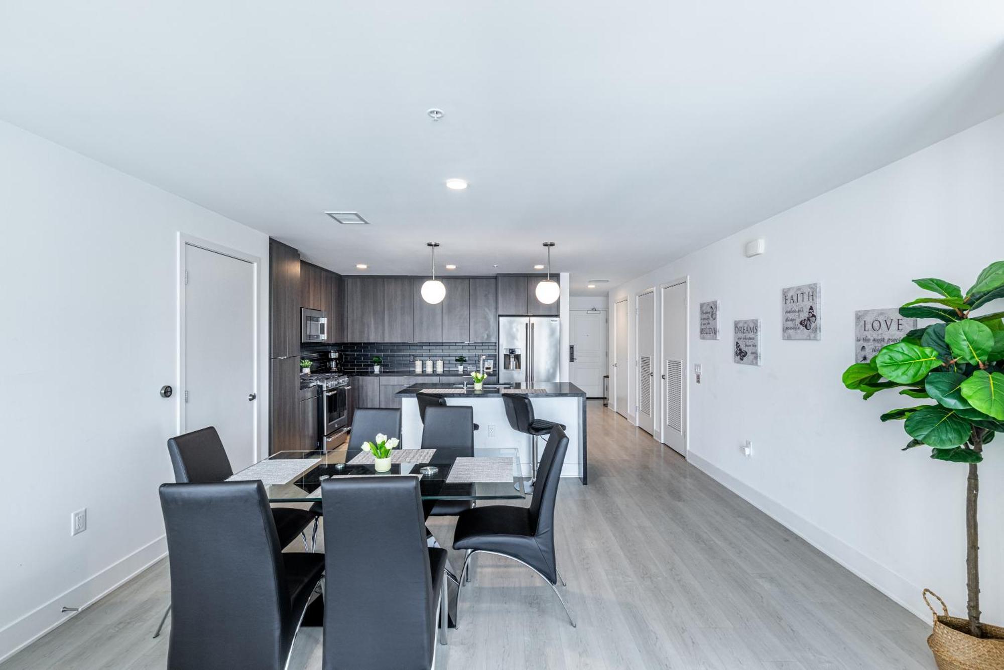 Top Floor 3 Bed 3 Bath Penthouse Living In Luxury Лос-Анджелес Экстерьер фото