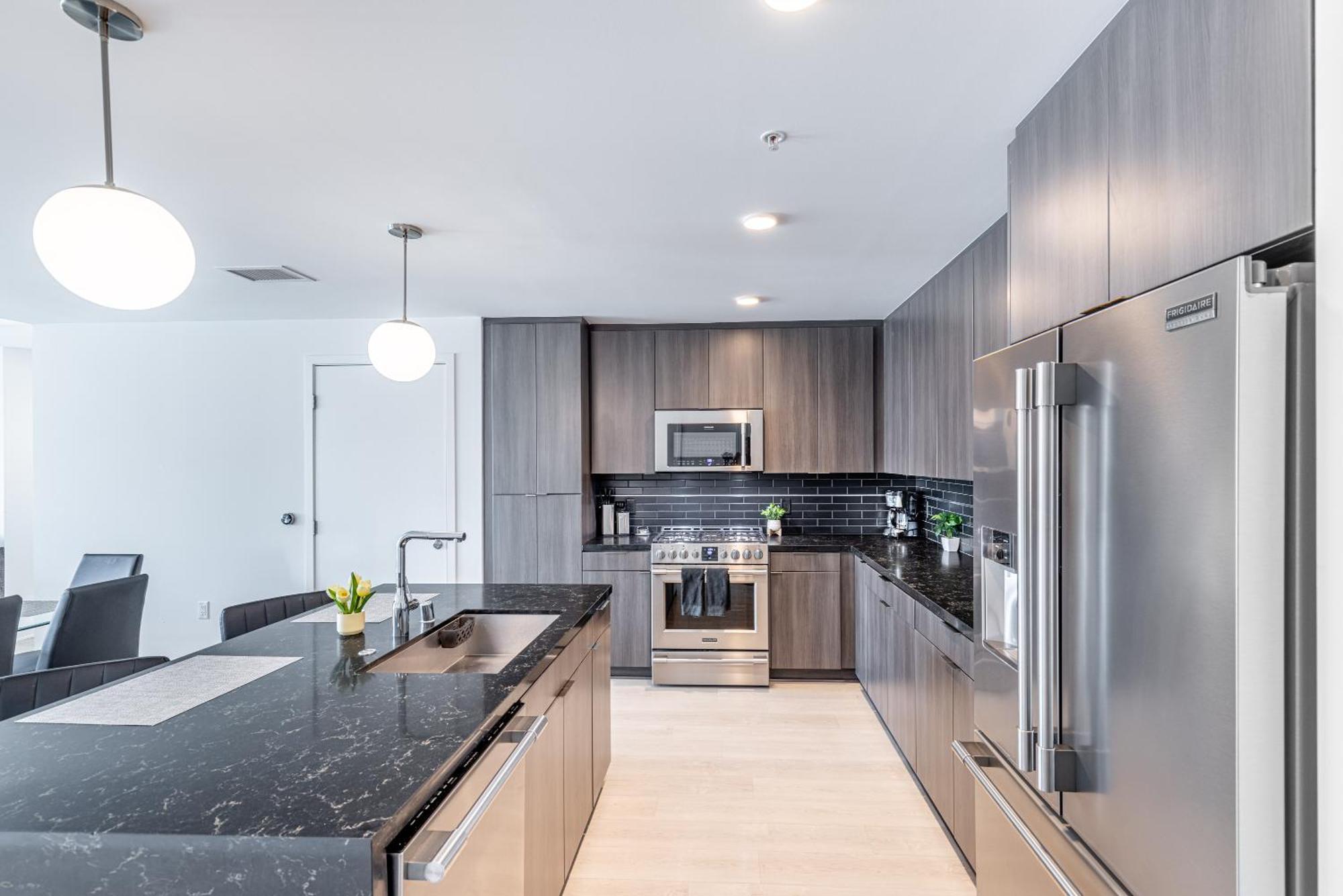 Top Floor 3 Bed 3 Bath Penthouse Living In Luxury Лос-Анджелес Экстерьер фото