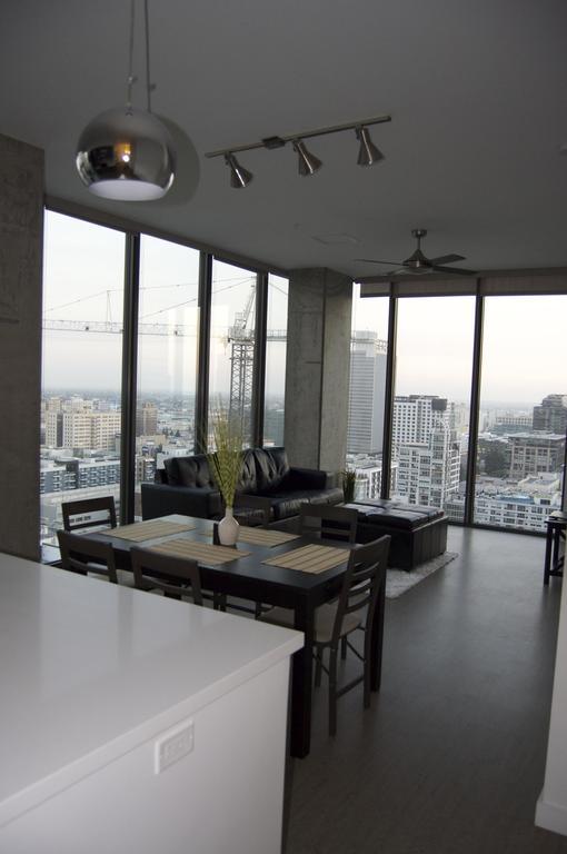 Top Floor 3 Bed 3 Bath Penthouse Living In Luxury Лос-Анджелес Экстерьер фото